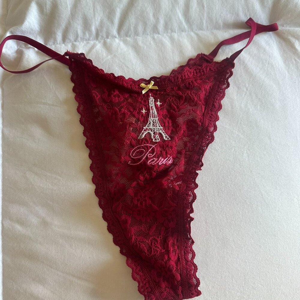 NEW Victoria's Secret Lacie Passport Paris String Thong Panty - Red - X-Large